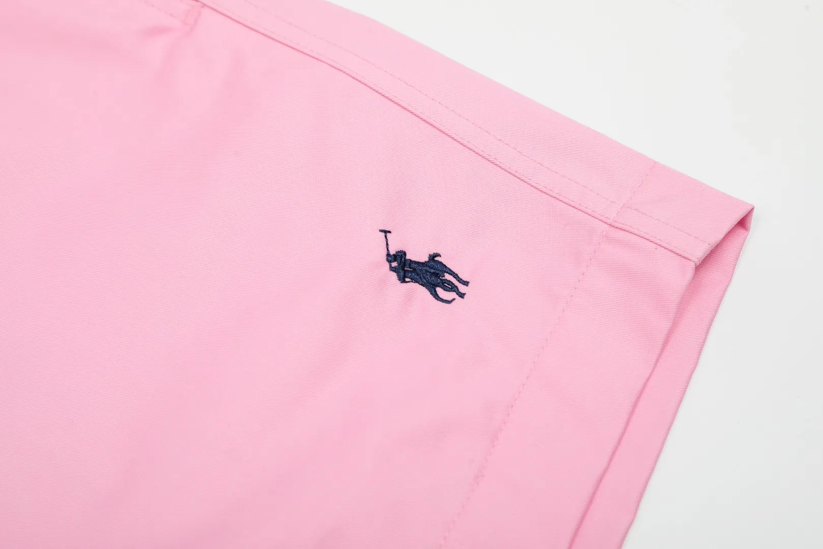 P166 💰 "Top quality" Style number: 1102# [Ralph Lauren Paul small label war horse basic classic shorts] ✅Ralph Lauren Ralph Lauren dopamine war horse small label outdoor shorts ✅Summer fresh, classic and versatile drawstring basic classic shorts ✅Lazy style must-have item The upper body has a fresh feeling ✅Nylon silk floss is smooth and soft, highly breathable and not stuffy ✅Specialized for platform live broadcast, wholesale entity, summer running volume ✅Simple and easy to match, light American style, super great ✅Standard for summer, small and sexy is YYDS, a must-have for petite girls. Size: S-L #Elastic waistline can be stretched. Color: Black, White, Light Blue, Off-white, Pink, Light Green, Khaki